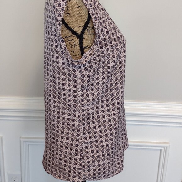 🛍️ BUNDLE ONLY - Medallion Print Cap Sleeve Blouse Pink Size Medium Dressy Work - Picture 3 of 10